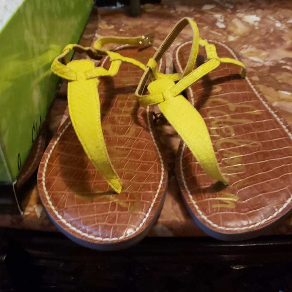 sandals